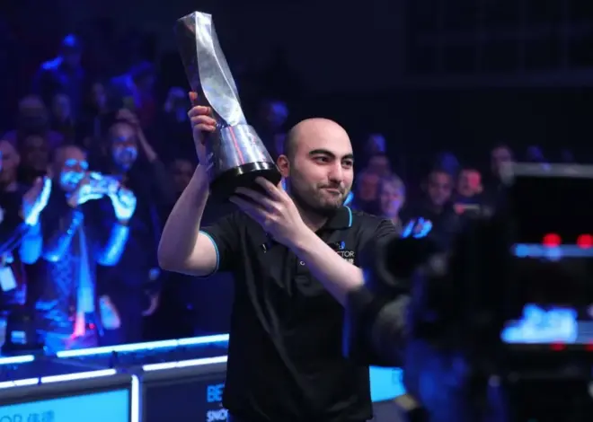 Hossein Vafaei Faces Off Against Judd Trump in World Snooker Championship image 1