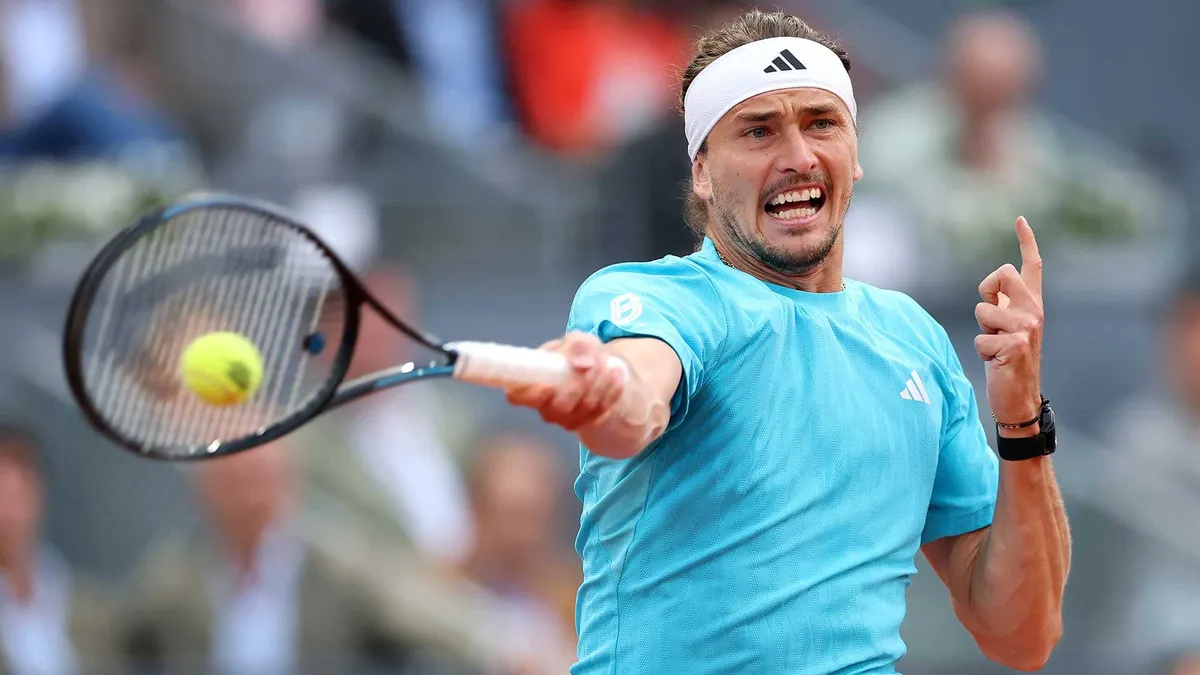 Alexander Zverev aims to break losing streak against Jannik Sinner in Madrid final image 1