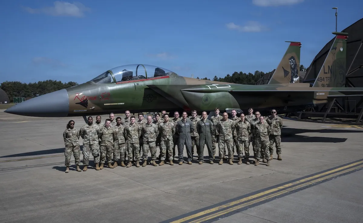 RAF Personnel Commemorate Anzac Day in England image 1