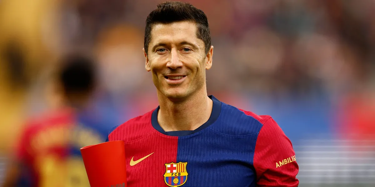 Robert Lewandowski scores late header for Barcelona image 1
