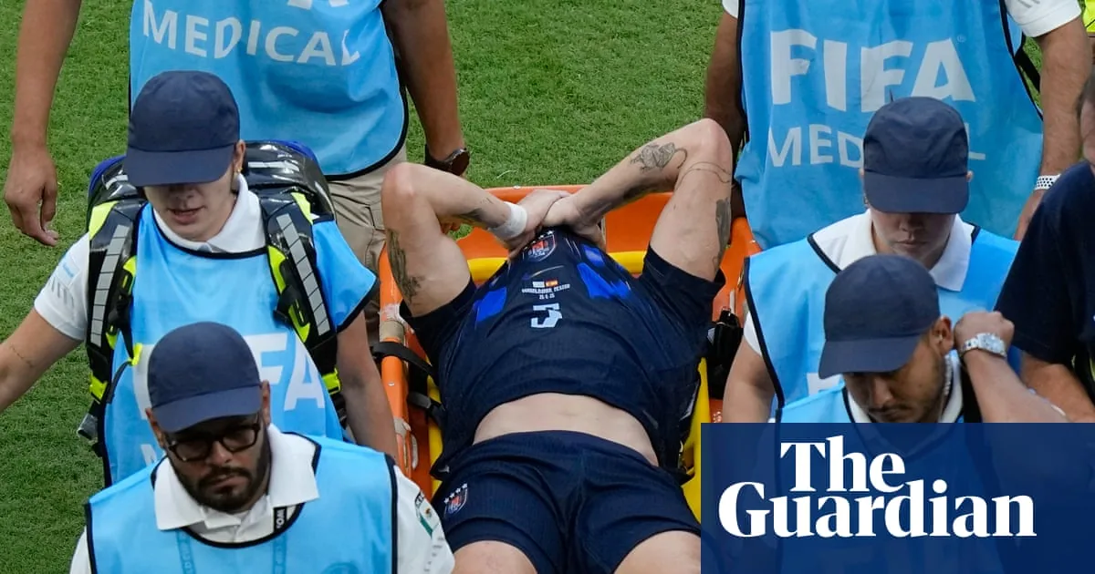 Manchester United’s Manuel Ugarte faces spell on sidelines with knee injury