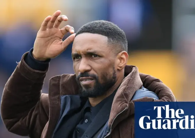 Woking director reveals growing concerns before Defoe’s exit