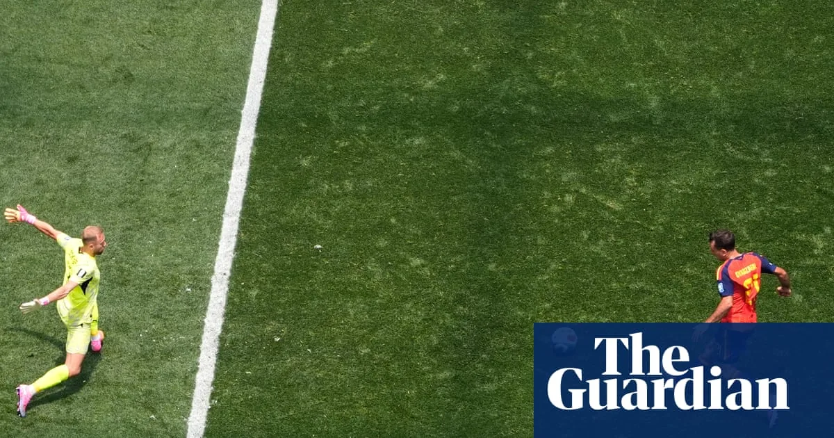 Spain secure last 16 spot with dominant win over Austria image 1