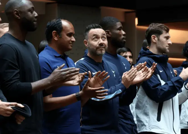 Tottenham manager De Zerbi states uncommitted players are free to leave image 1