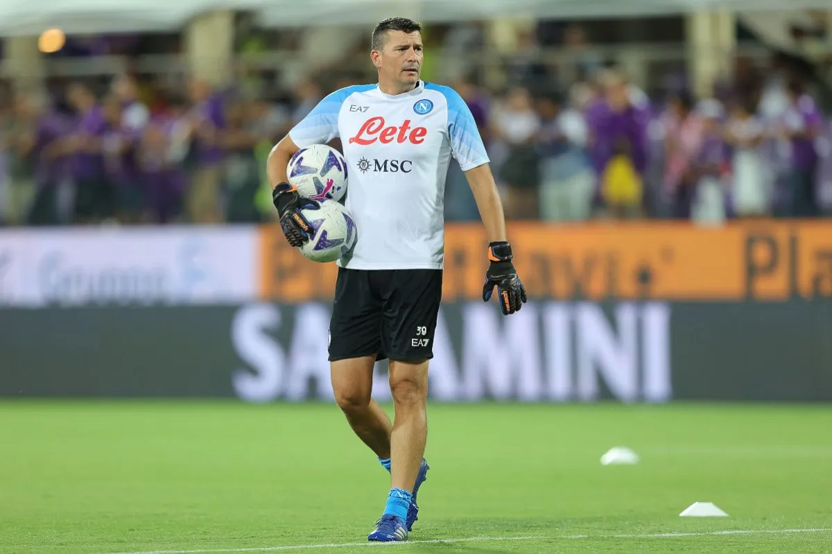 FLORENCE, ITALY - AUGUST 28: Alejandro Rosalen Lopez goalkeeper coach SSC Napoli during the Serie A match between ACF Fiorentina and SSC Napoli at Stadio Artemio Franchi on August 28, 2022 in Florence, Italy. (Photo by Gabriele Maltinti/Getty Images)