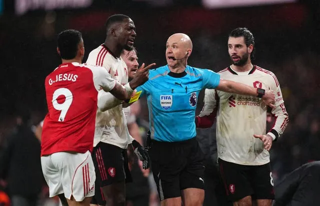 Taylor refereed a total of 831 matches in his career