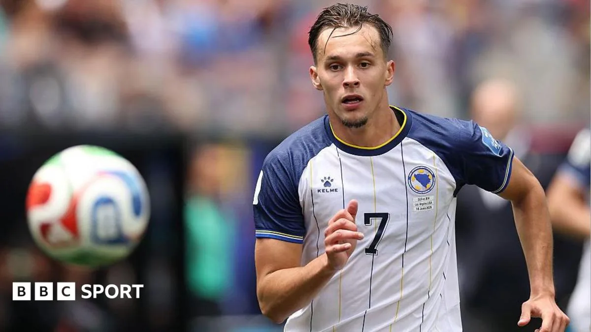 Newcastle secures Benfica defender Dedic on five-year deal