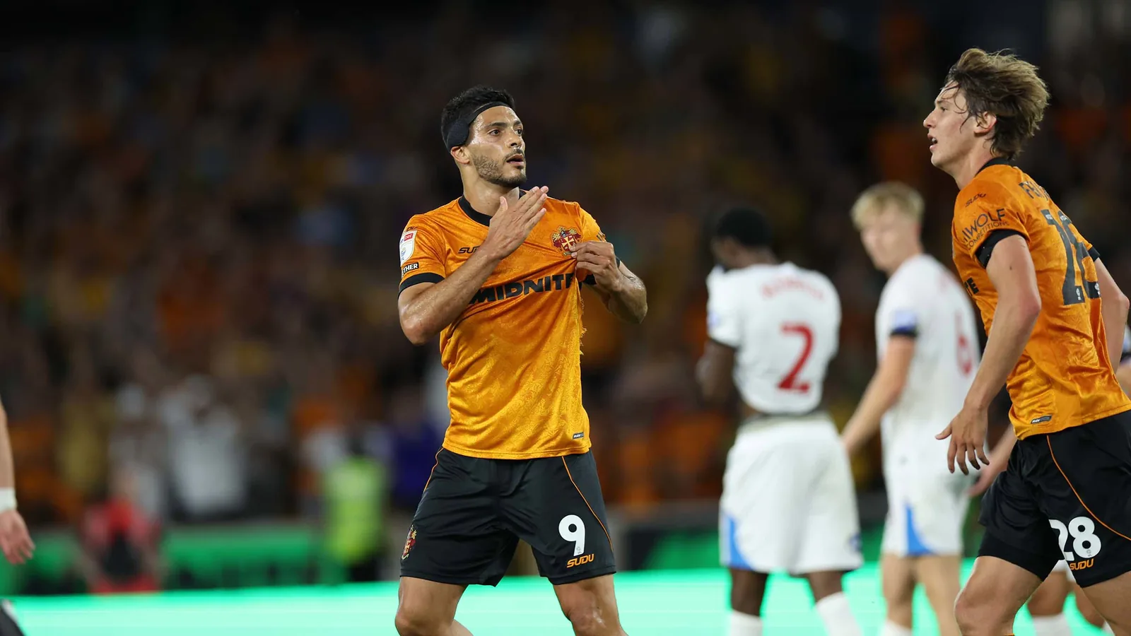 Wolverhampton Wanderers secure late draw against Blackburn Rovers in Championship opener image 1
