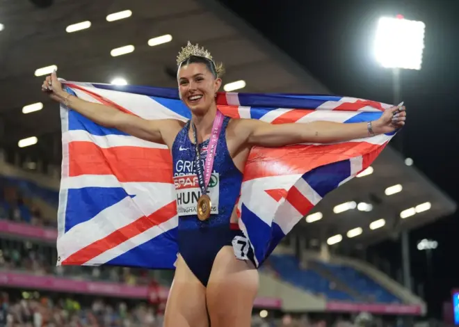 Birmingham: Amy Hunt secures 200m gold, Dina Asher-Smith claims bronze