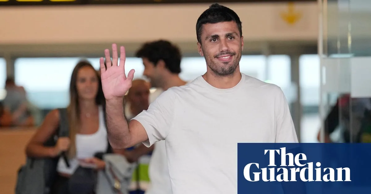 Rodri completes Barcelona move from Manchester City image 1