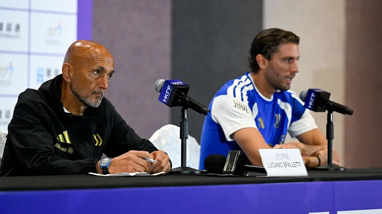 Hong Kong: Mudryk returns for Chelsea in Juventus pre-season fixture