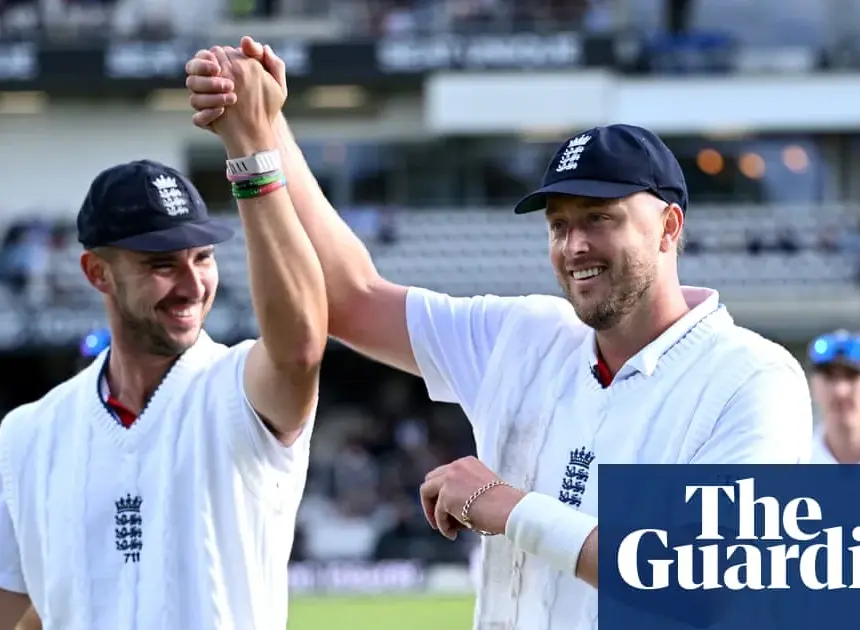 Headingley sees England take control against Pakistan on day one image 1